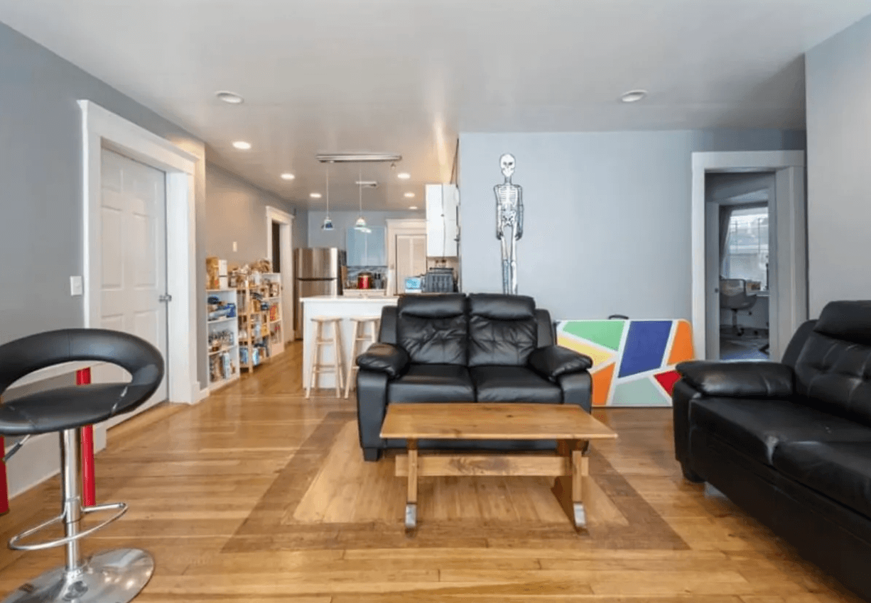 23 E Clinton St.